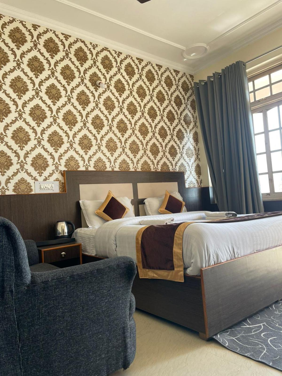 Sky Pie Hotel Dharamshala Eksteriør bilde
